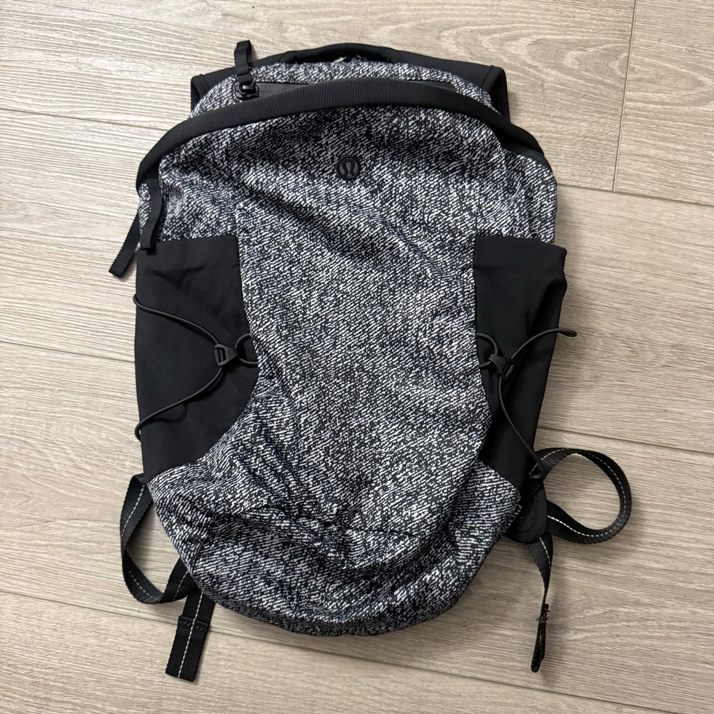 Lululemon Black and Light Gray Hiking Backpack